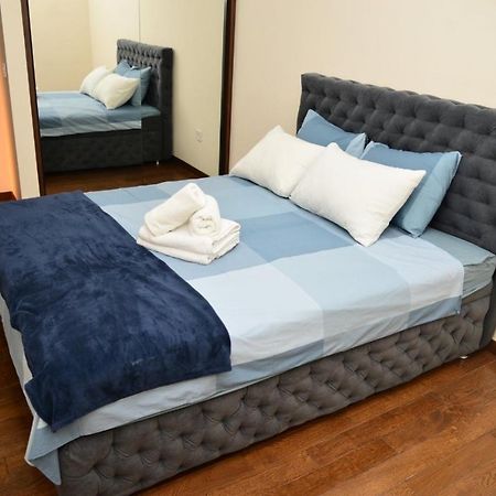 Lux Apartment In City Center Белград Екстериор снимка