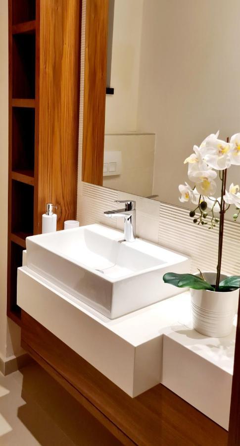 Lux Apartment In City Center Белград Екстериор снимка