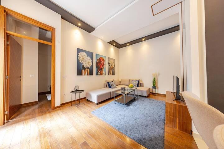 Lux Apartment In City Center Белград Екстериор снимка
