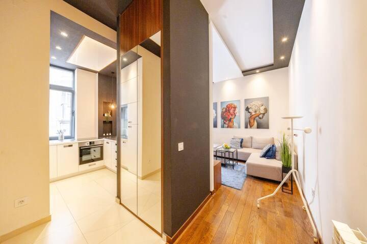Lux Apartment In City Center Белград Екстериор снимка